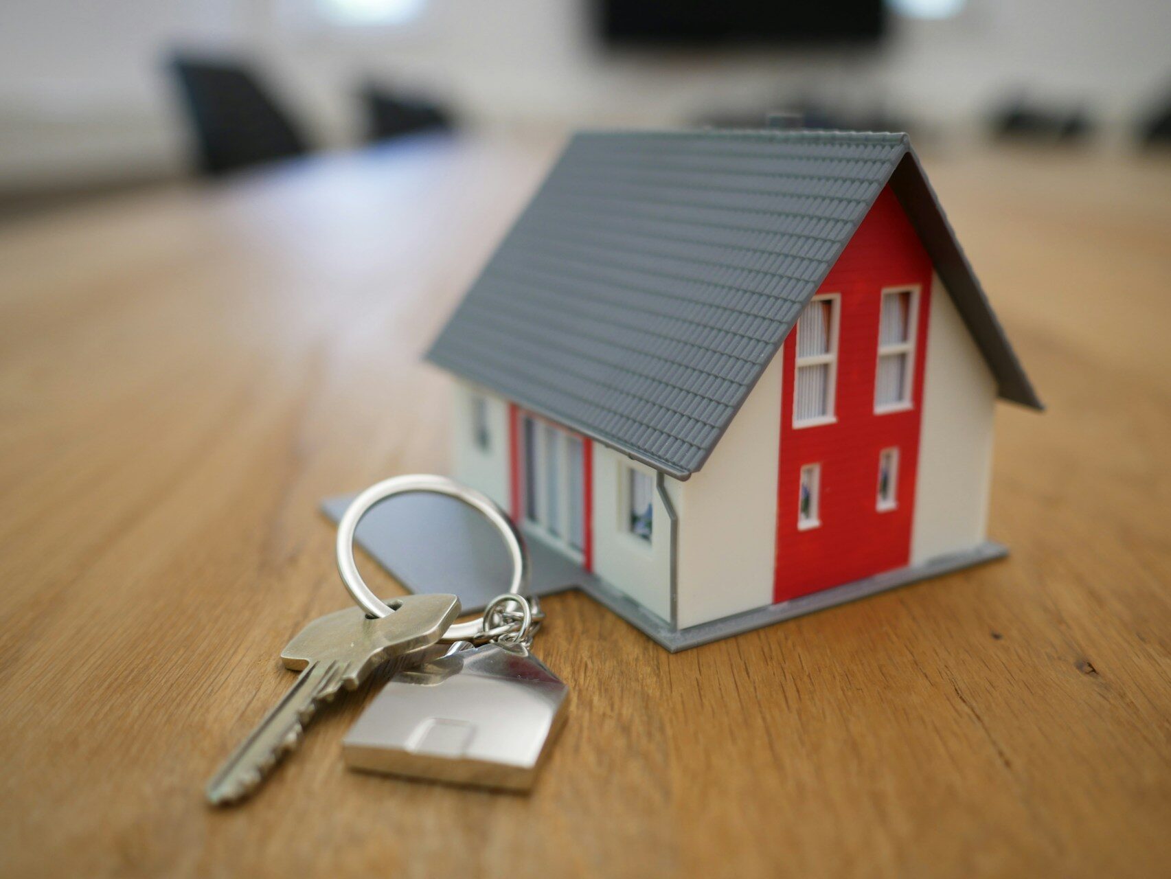 house sitting basics - property keys